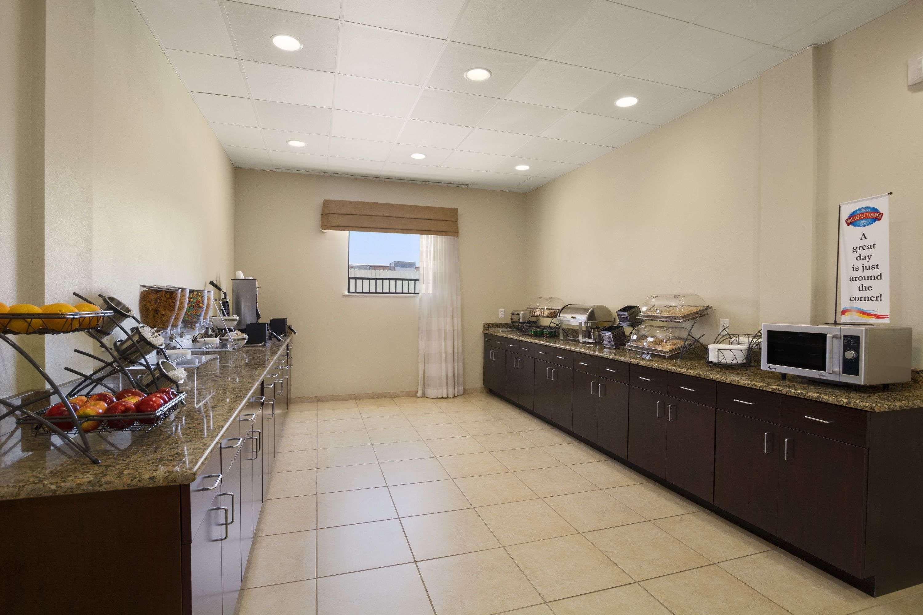 Petrostay Inn & Suites Cotulla Zewnętrze zdjęcie